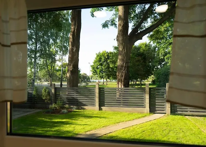 Oak Heart, Lucavsalas Namins Ferienhaus